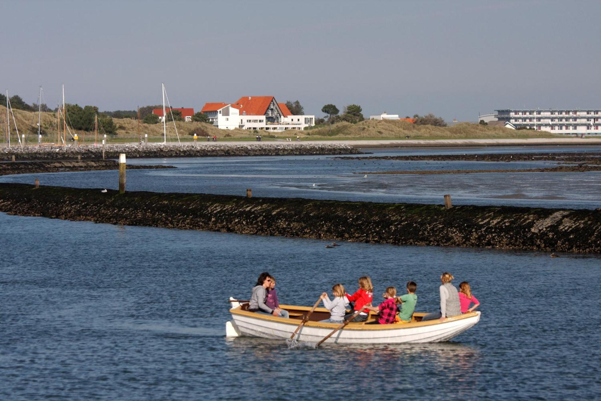 Stayokay Hostel Terschelling West-Terschelling Dış mekan fotoğraf